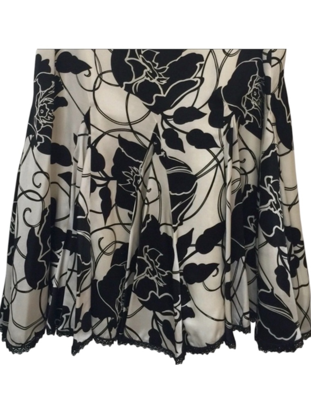SKIRT - Picture 2 of 3